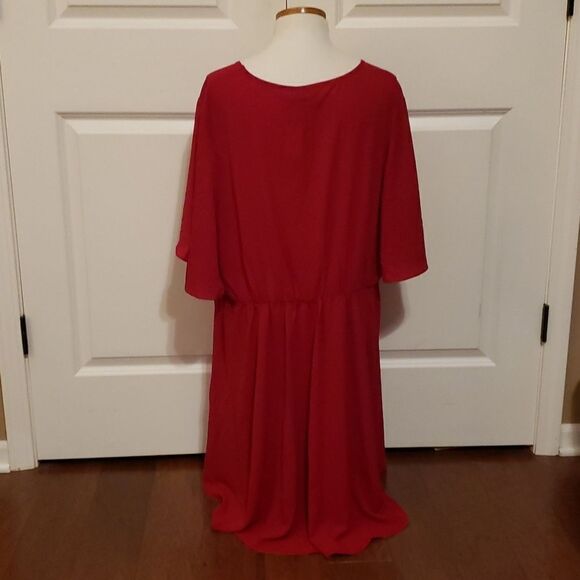 City Chic Top Hi Lo Accent Top Red Size 22W‎ - Picture 1 of 5